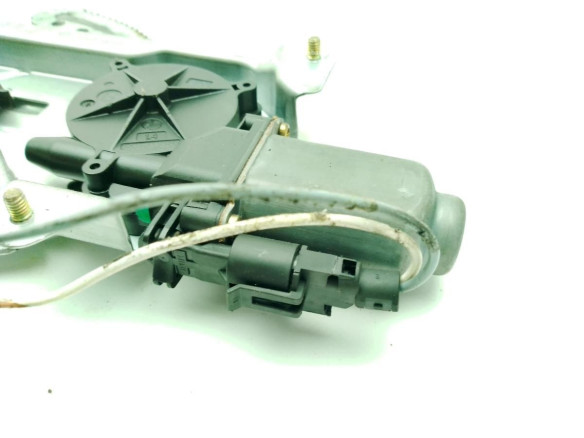 400663T3 ELEVALUNAS PUERTA LAT DEL IZQ RENAULT KANGOO (KC0/1_)|Desguaces La Cabaña