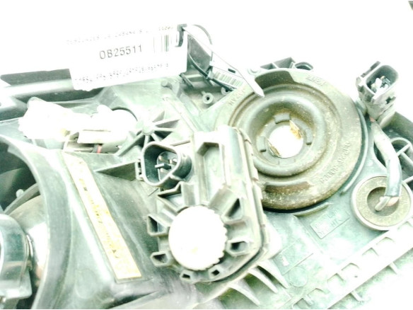FARO IZQUIERDO TOYOTA AVENSIS (_T25_)|Desguaces La Cabaña