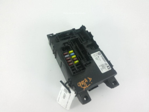 13142241KS CAJA FUSIBLES INTERIOR (BSI) OPEL CORSA D (S07)|Desguaces La Cabaña