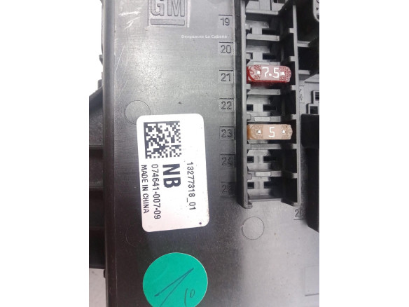 13277318NB CAJA FUSIBLES EXTERIOR (BSM) OPEL INSIGNIA A (G09)|Desguaces La Cabaña