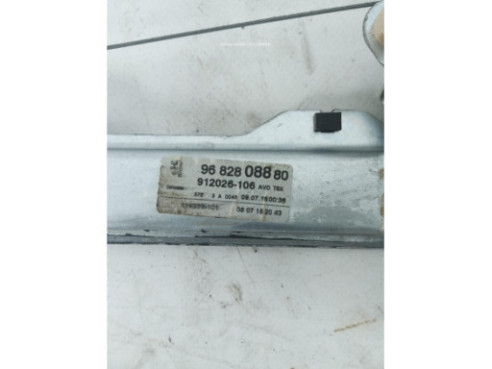 9682808880 ELEVALUNAS PUERTA LAT DEL DER PEUGEOT 5008 |Desguaces La Cabaña