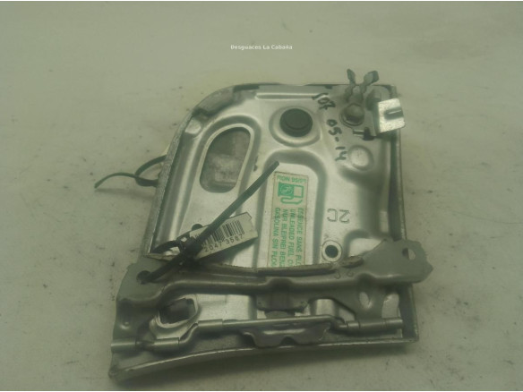TAPA COMBUSTIBLE PEUGEOT 107|Desguaces La Cabaña