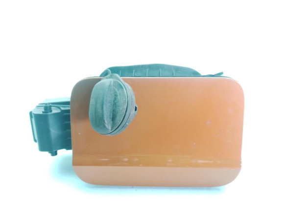 575809702B TAPA COMBUSTIBLE SEAT ATECA (KH7)|Desguaces La Cabaña