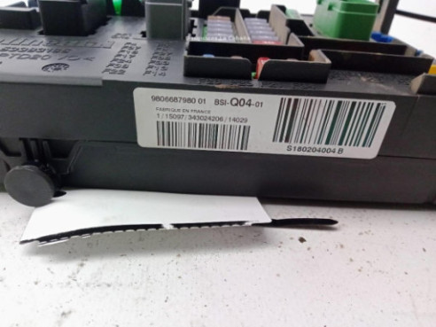 980668798001 CAJA FUSIBLES INTERIOR (BSI) CITROEN C4 Picasso II|Desguaces La Cabaña