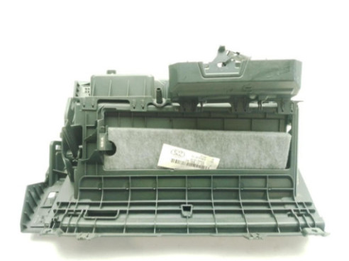 576857095E GUANTERA INFERIOR DER SEAT ATECA (KH7)|Desguaces La Cabaña