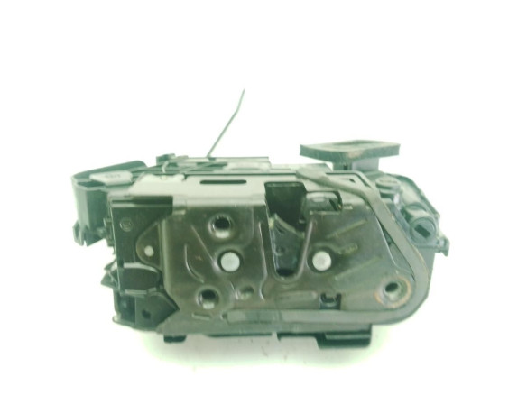 5TA839016E CERRADURA PUERTA LAT TRA DER SEAT ATECA (KH7)|Desguaces La Cabaña