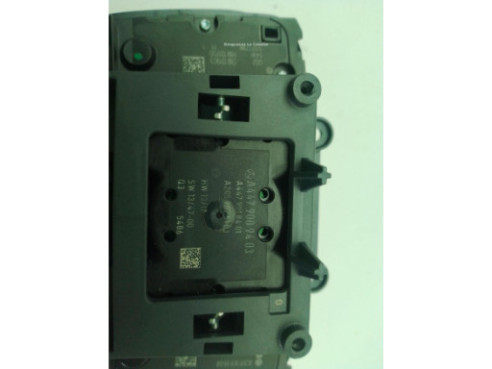 A2059008018 MANDO MULTIMEDIA MERCEDES BENZ CLASE V (W447)|Desguaces La Cabaña