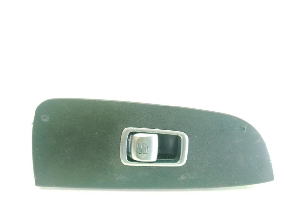 A22290522039051 MANDO ELEVALUNAS PUERTA LAT DEL DER MERCEDES BENZ CLASE V (W447)|Desguaces La Cabaña