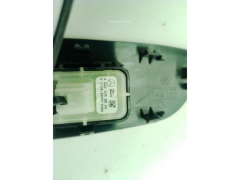 A22290522039051 MANDO ELEVALUNAS PUERTA LAT DEL DER MERCEDES BENZ CLASE V (W447)|Desguaces La Cabaña