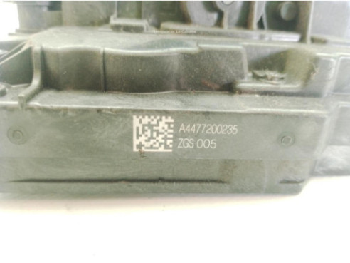 A4477200235 CERRADURA PUERTA LAT DEL DER MERCEDES BENZ CLASE V (W447)|Desguaces La Cabaña
