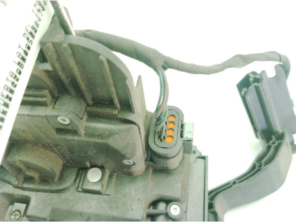 A4477200035 CERRADURA PUERTA LAT DEL IZQ MERCEDES BENZ CLASE V (W447)|Desguaces La Cabaña