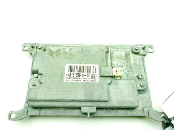 9831665880 9831665880 PANTALLA MULTIMEDIA CITROEN SPACETOURER|Desguaces La Cabaña