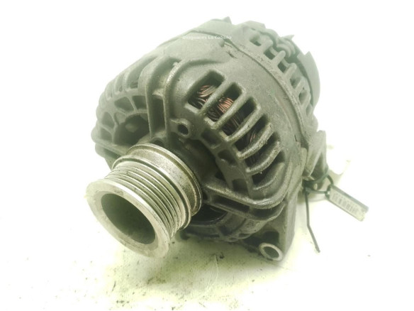 0124425020 ALTERNADOR OPEL ASTRA H Sedán (A04)|Desguaces La Cabaña