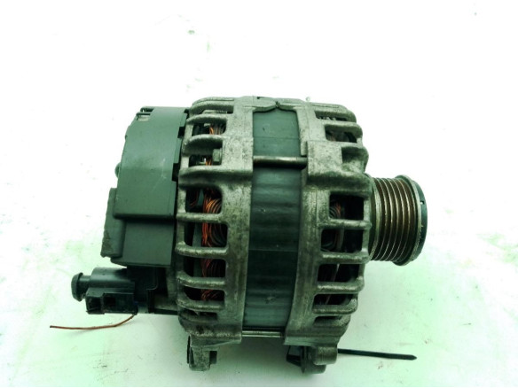   ALTERNADOR VW PASSAT (362)|Desguaces La Cabaña