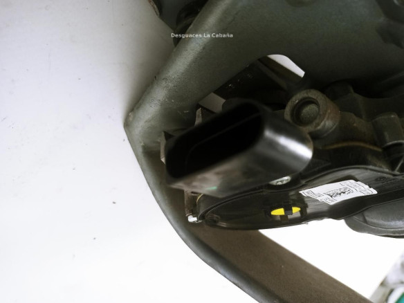 7223000519140 MOTOR LIMPIAPARABRISAS DEL IVECO DAILY VI Caja/Chasis|Desguaces La Cabaña