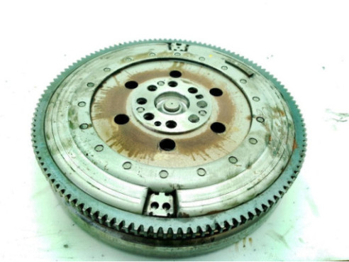 21207637279 VOLANTE MOTOR BMW 1 (E87)|Desguaces La Cabaña