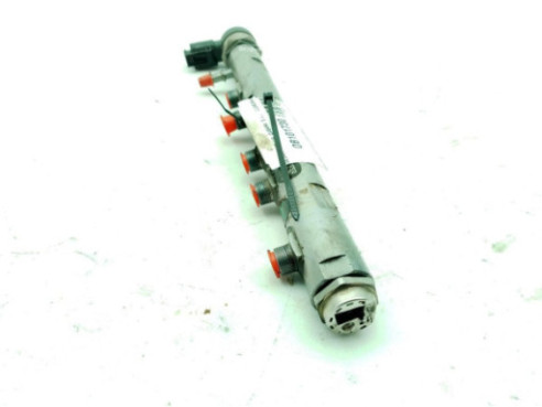 13537809127 RAMPA INYECCION BMW 1 (E87)|Desguaces La Cabaña