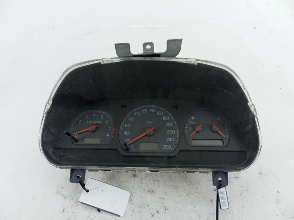 30889708D CUADRO INSTRUMENTOS VOLVO S40 I (644) |Desguaces La Cabaña