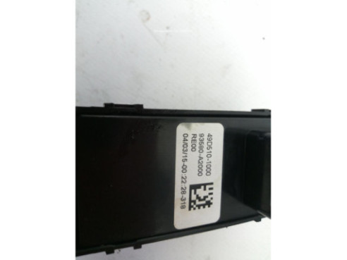 93580A2000 MANDO ELEVALUNAS PUERTA LAT DEL DER KIA CEE'D (JD) |Desguaces La Cabaña