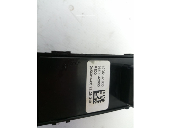 93580A2000 MANDO ELEVALUNAS PUERTA LAT DEL DER KIA CEE'D (JD) |Desguaces La Cabaña
