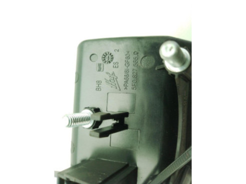 5F0827565D MANILLA PORTON / TAPA MALETA EXT SEAT LEON (5F1)|Desguaces La Cabaña