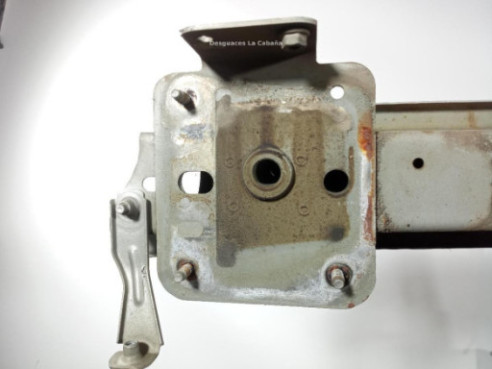   TRAVIESA DEL FORD FOCUS (DAW, DBW)|Desguaces La Cabaña