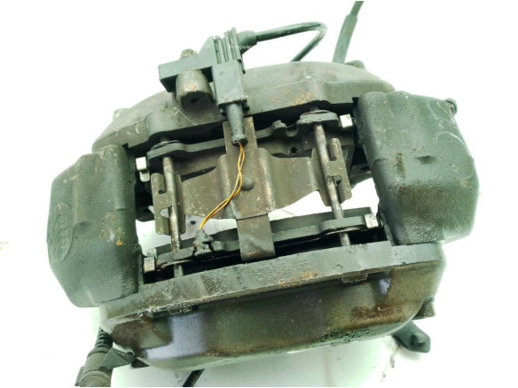 A0024202483 PINZA DEL DER MERCEDES BENZ CLS (C219)|Desguaces La Cabaña