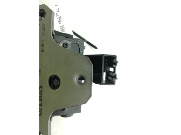  31440245 CERRADURA PORTON / TAPA MALETA VOLVO V40 Fastback (525, 526)|Desguaces La Cabaña