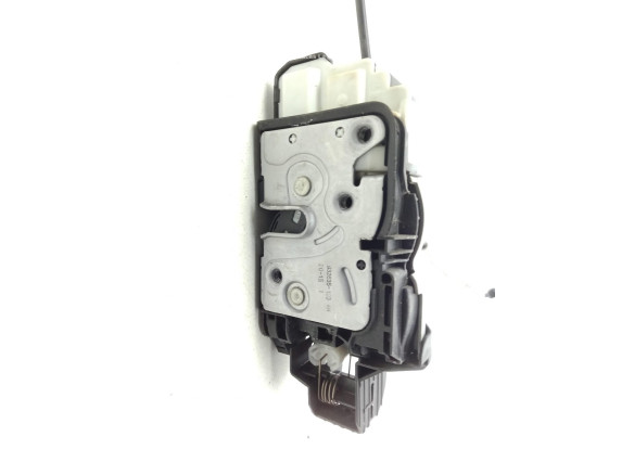  31440390 CERRADURA PUERTA LAT DEL DER VOLVO V40 Fastback (525, 526)|Desguaces La Cabaña