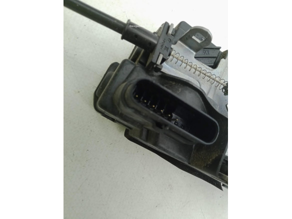  31440389 CERRADURA PUERTA LAT DEL IZQ VOLVO V40 Fastback (525, 526)|Desguaces La Cabaña