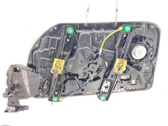 3324030 ELEVALUNAS PUERTA LAT DEL IZQ VOLVO V40 Fastback (525, 526)|Desguaces La Cabaña