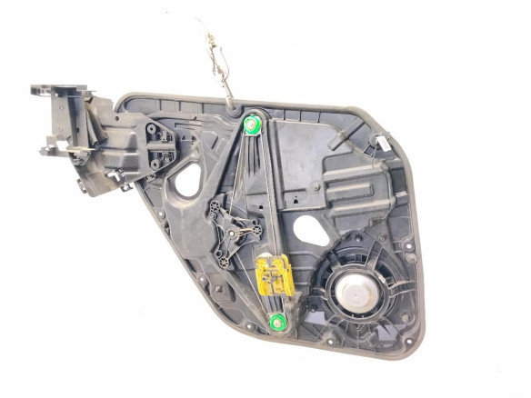  3324030 ELEVALUNAS PUERTA LAT TRA DER VOLVO V40 Fastback (525, 526)|Desguaces La Cabaña