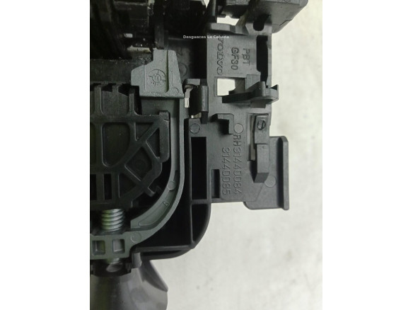   MANILLA PUERTA LAT TRA IZQ EXT VOLVO V40 Fastback (525, 526)|Desguaces La Cabaña