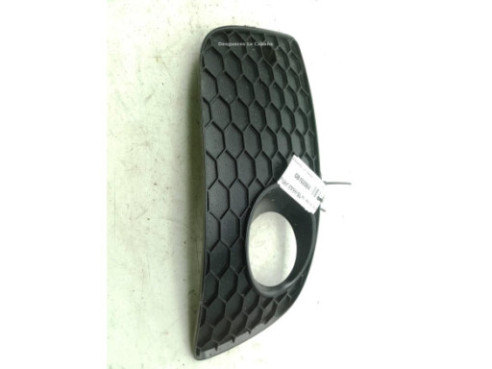  1K0853666P REJILLA PARAGOLPES DEL DER VW GOLF V (1K1)|Desguaces La Cabaña