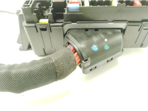 CAJA FUSIBLES INTERIOR (BSI)|Desguaces La Cabaña 2