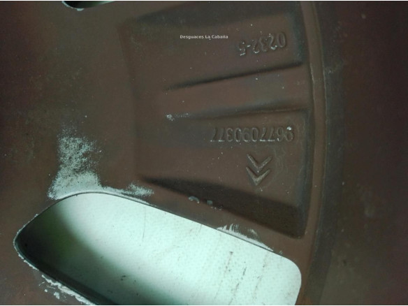 9677090377 LLANTA ALUMINIO CITROEN C4 Grand Picasso II|Desguaces La Cabaña