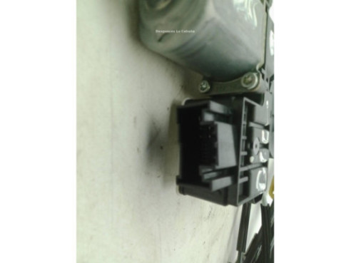 2G4837461C ELEVALUNAS PUERTA LAT DEL IZQ VW POLO (AW1, BZ1)|Desguaces La Cabaña