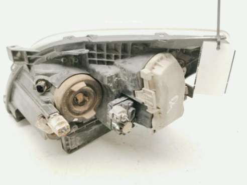 FARO DERECHO TOYOTA AVENSIS (_T25_)|Desguaces La Cabaña