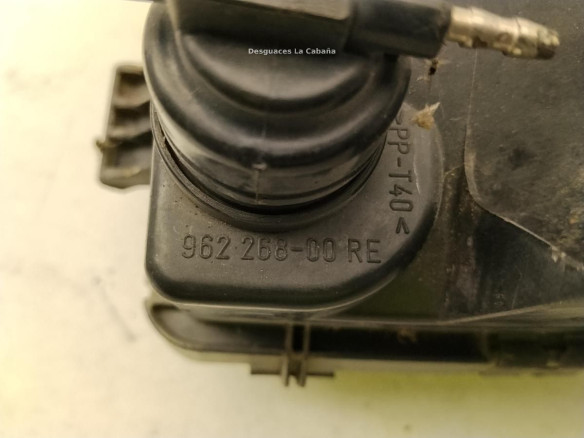FARO DERECHO MERCEDES BENZ 100 Furgón (631)|Desguaces La Cabaña