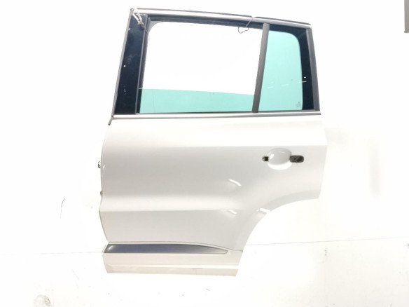 5N0833055A PUERTA LAT TRA IZQ VW TIGUAN (5N_)|Desguaces La Cabaña