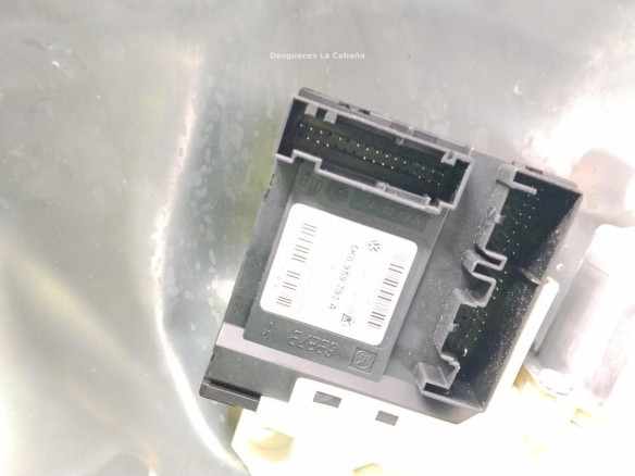 5N0837461 ELEVALUNAS PUERTA LAT DEL IZQ VW TIGUAN (5N_)|Desguaces La Cabaña