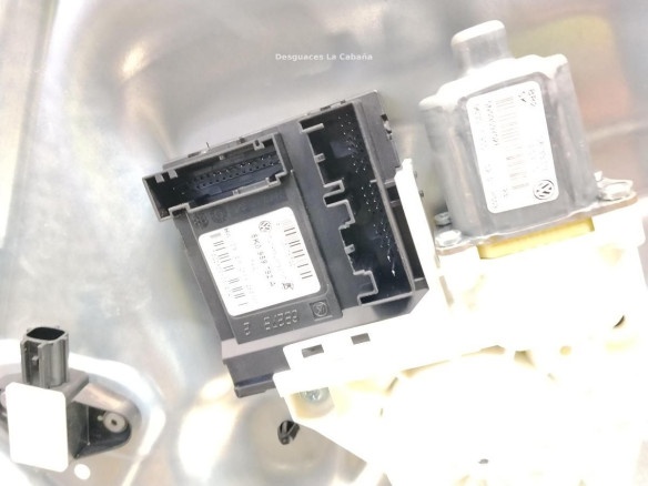 5N0837462 ELEVALUNAS PUERTA LAT DEL DER VW TIGUAN (5N_)|Desguaces La Cabaña