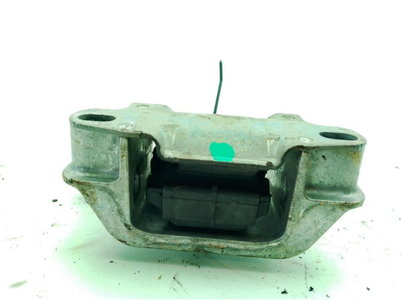   SOPORTE MOTOR IZQ FORD TRANSIT COURIER Furgón|Desguaces La Cabaña
