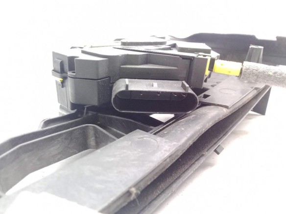 BM5AA26413AG CERRADURA PUERTA LAT TRA IZQ FORD KUGA II (DM2) |Desguaces La Cabaña