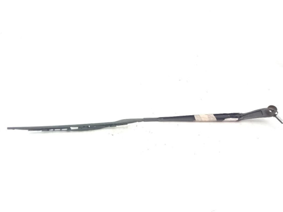 BRAZO LIMPIAPARABRISAS DEL DER KIA RIO II (JB) |Desguaces La Cabaña