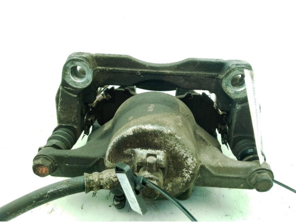 5758 PINZA DEL DER NISSAN QASHQAI II Todo terreno, cerrada (J11, J11_)|Desguaces La Cabaña