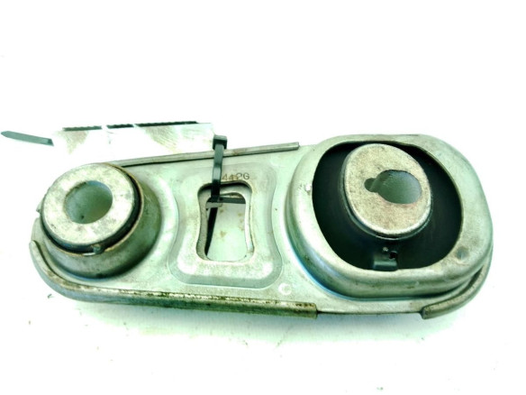 112383734R SOPORTE MOTOR INF NISSAN QASHQAI II Todo terreno, cerrada (J11, J11_)|Desguaces La Cabaña