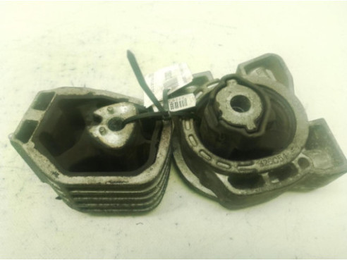 SOPORTE MOTOR DER MERCEDES BENZ CLASE B (W245)|Desguaces La Cabaña