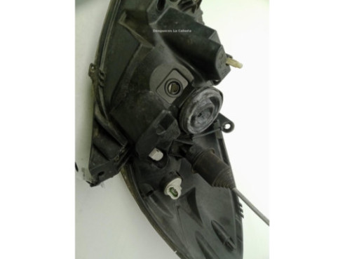 8200733877 FARO DERECHO DACIA SANDERO|Desguaces La Cabaña