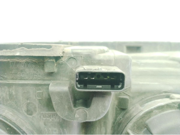 7701048931, 8200002847 FARO DERECHO RENAULT LAGUNA II (BG0/1_)|Desguaces La Cabaña